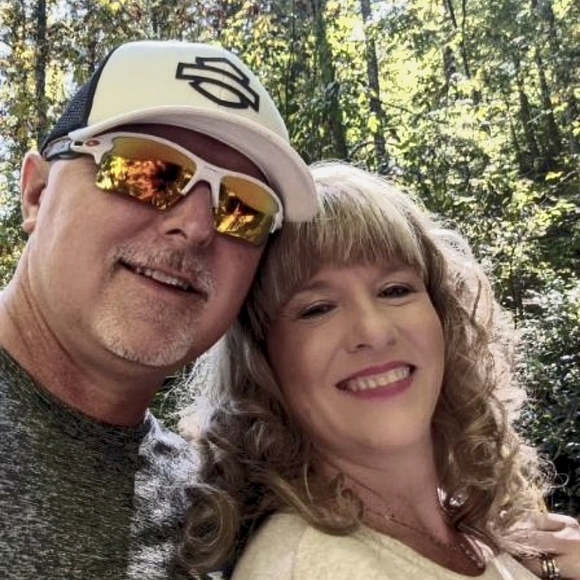 Meet your Posher, Michele - Picture 1 of 11